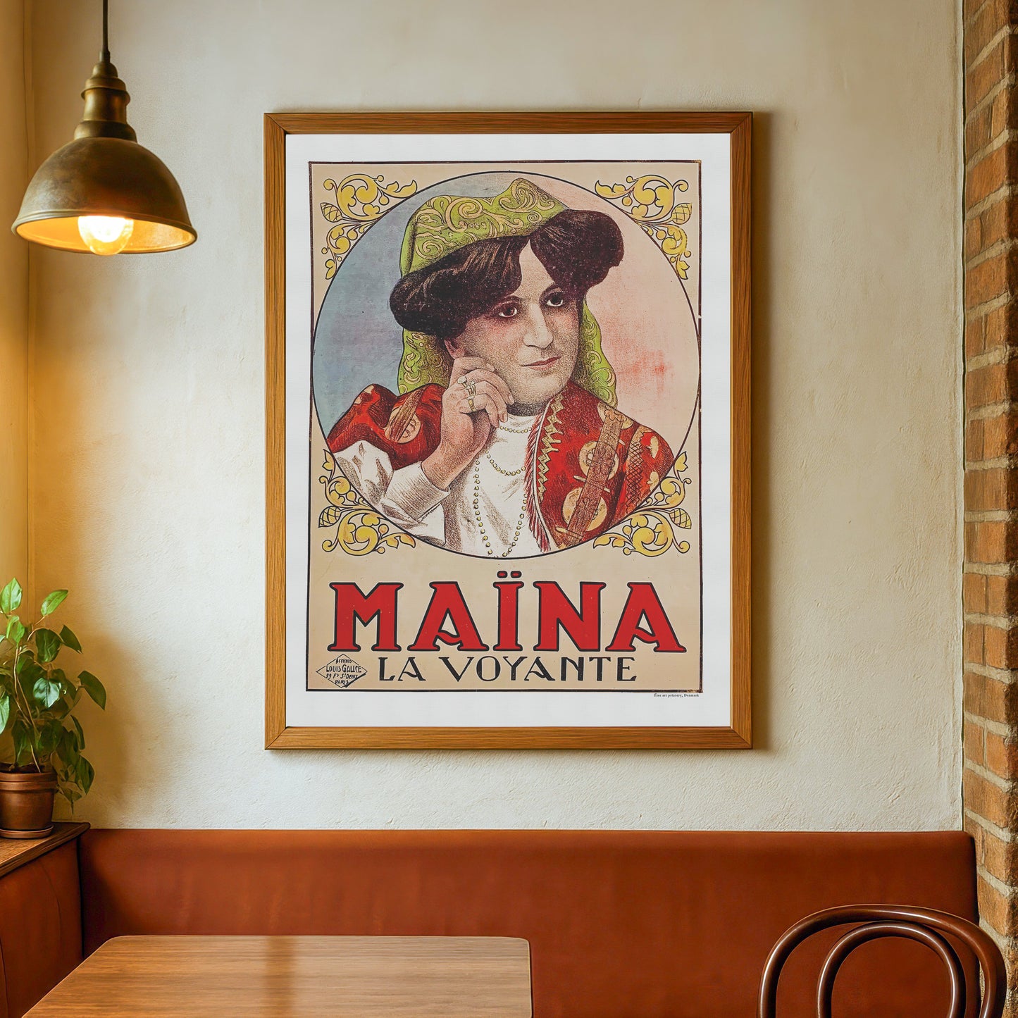 Maina the Clairvoyant, Maïna La Voyante