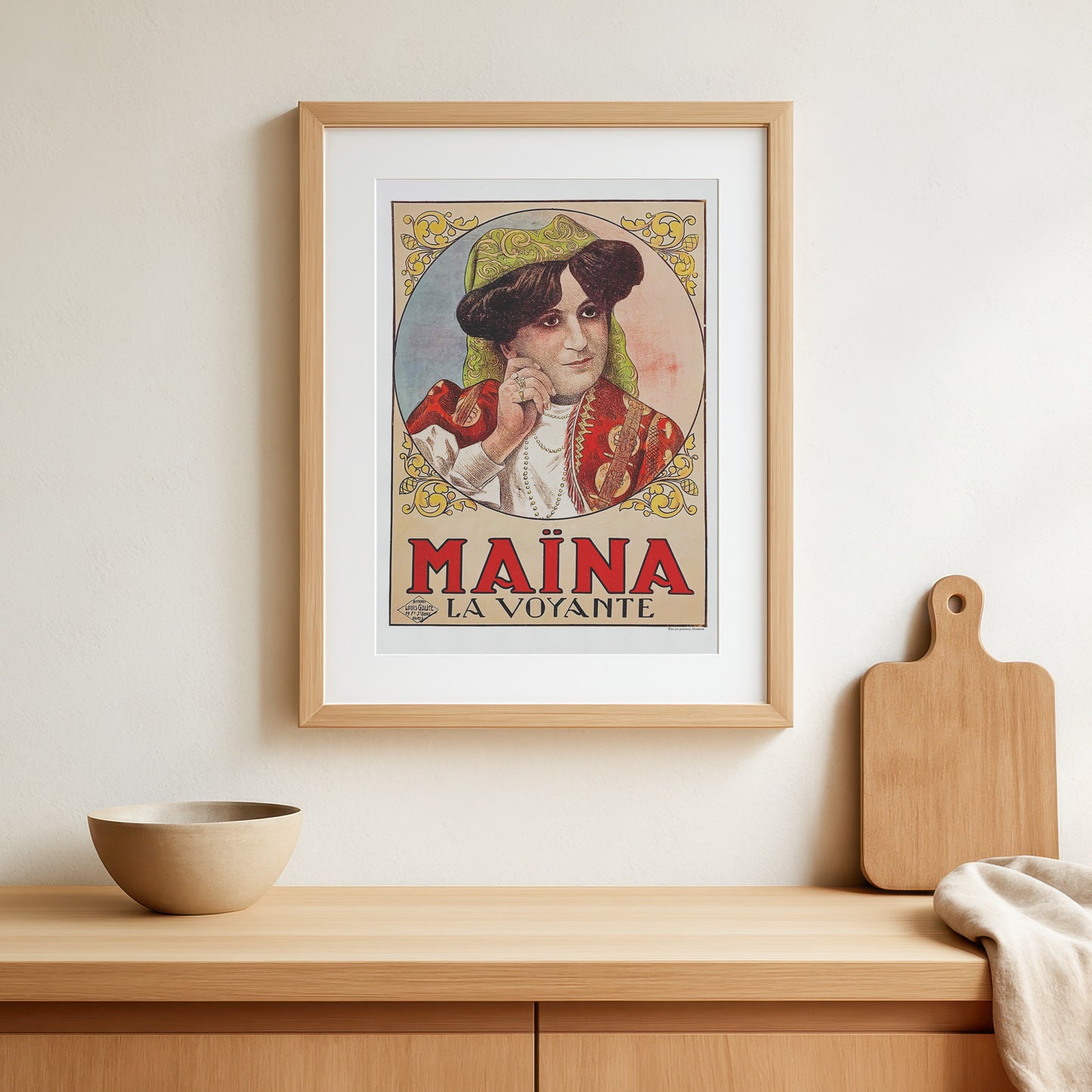 Maina the Clairvoyant, Maïna La Voyante