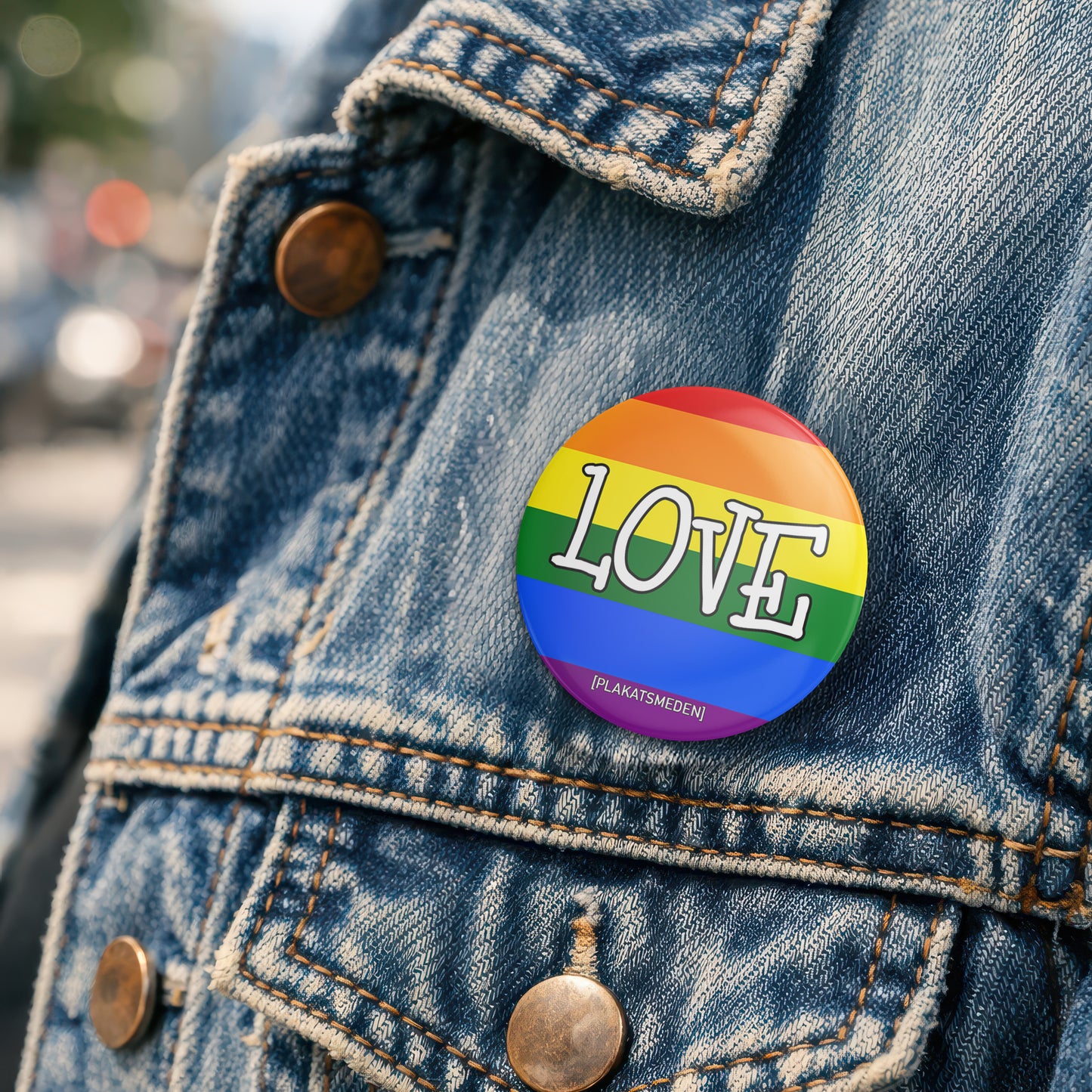 LOVE Badge: En farverig hyldest til kærlighed og mangfoldighed