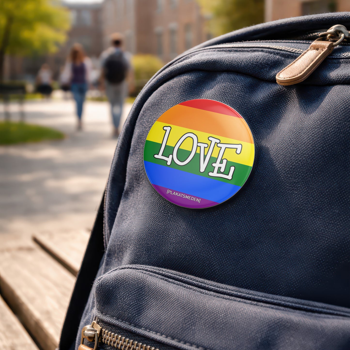 LOVE Badge: En farverig hyldest til kærlighed og mangfoldighed